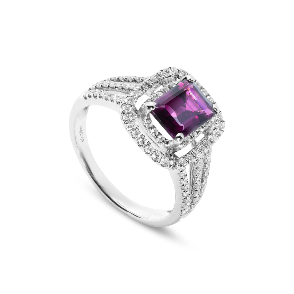 Angled view of 18ct white gold rhodolite garnet ring with diamonds.